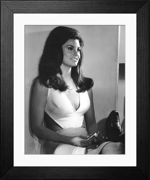 Framed Print : THE QUEENS, (aka LE FATE), Raquel Welch, 1966