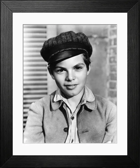 Framed Print : A DISPATCH FROM REUTER'S, Dickie Moore, 1940 Framed Print : A DISPATCH FROM REUTER'S, Dickie Moore, 1940