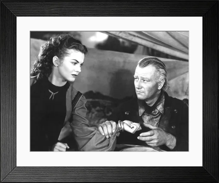 Framed Print : RED RIVER, Joanne Dru, John Wayne, 1948 Framed Print : RED RIVER, Joanne Dru, John Wayne, 1948
