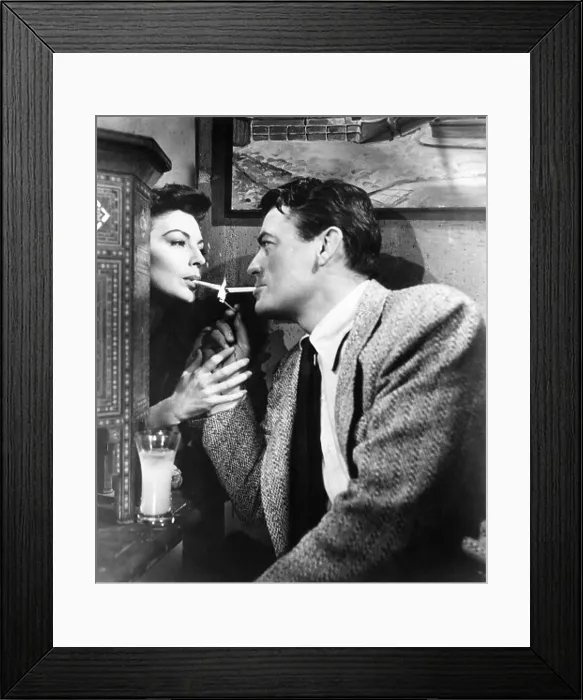 : THE SNOWS OF KILIMANJARO, Ava Gardner, Gregory Peck, 1952. TM and Copyright (c) 20th Century Fox Film Corp. All rights reserved. Courtesy: Everett Collection : THE SNOWS OF KILIMANJARO, Ava Gardner, Gregory Peck, 1952. TM and Copyright (c) 20th Century Fox Film Corp. All rights reserved. Courtesy: Everett Collection