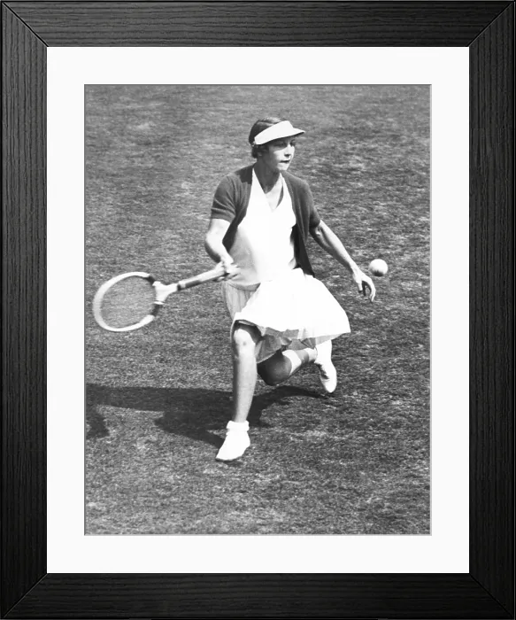 Framed Print : Helen Wills Moody warming up before her first round match with Esther Bartosh at Forest Hills. Aug. 15, 1933. Wills Moody lost her finals match to Helen Hull Jacobs for the U.S Framed Print : Helen Wills Moody warming up before her first round match with Esther Bartosh at Forest Hills. Aug. 15, 1933. Wills Moody lost her finals match to Helen Hull Jacobs for the U.S