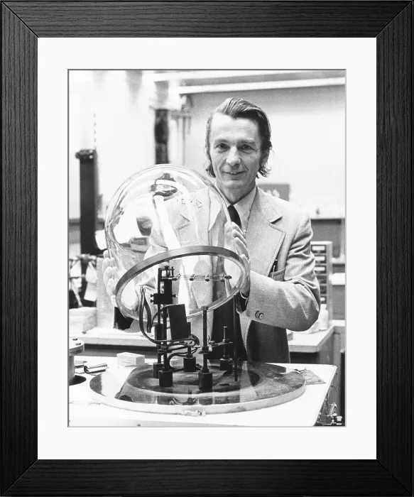 Framed Print : Dr. Ivar Giaevar in his laboratory at General Electric Company. He shared the 1973 Nobel Prize in physics with Dr. Leo Esaki of IBM, for their work in tunneling superconductivity