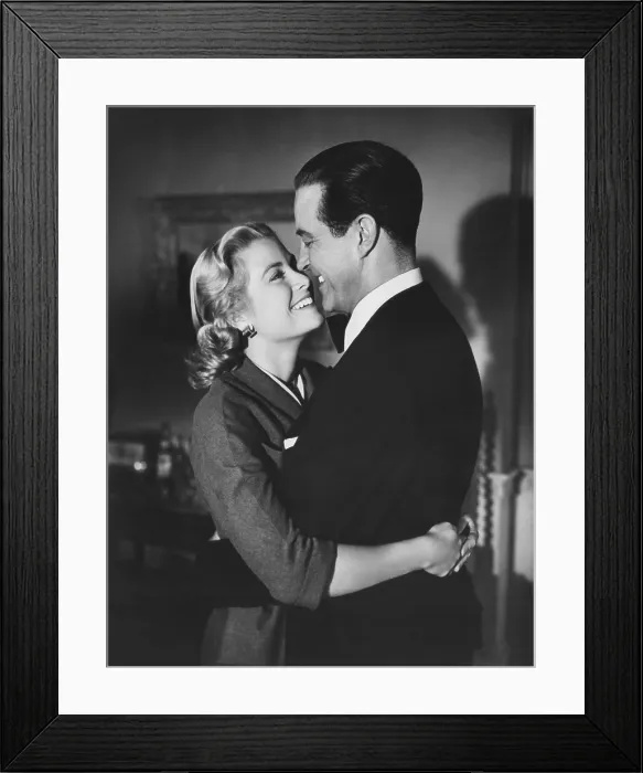 Framed Print : DIAL M FOR MURDER, from left: Grace Kelly, Ray Milland, 1954