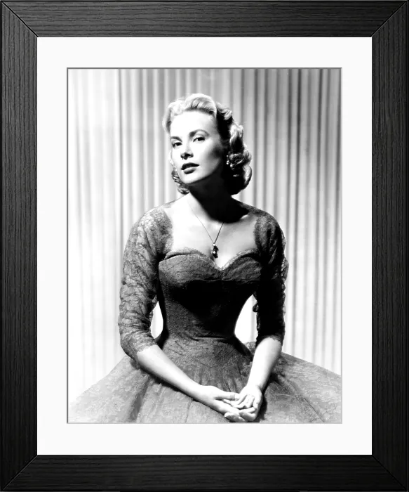 Framed Print : DIAL M FOR MURDER, Grace Kelly, 1954