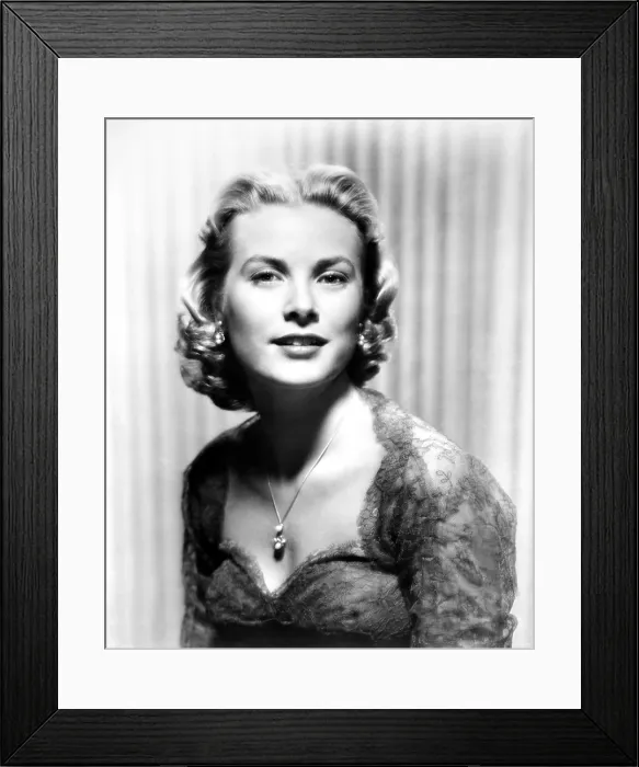 Framed Print : DIAL M FOR MURDER, Grace Kelly, 1954
