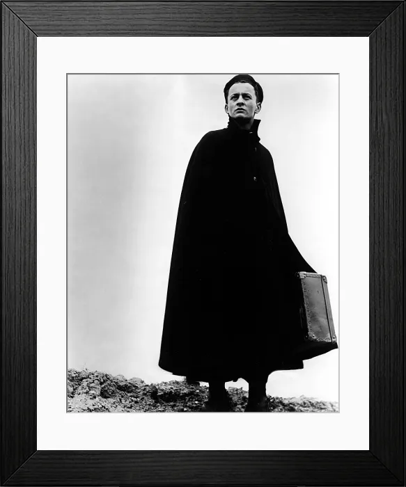 Framed Print : DIARY OF A COUNTRY PRIEST, Claude Laydu, 1951 (US; France, 1950)