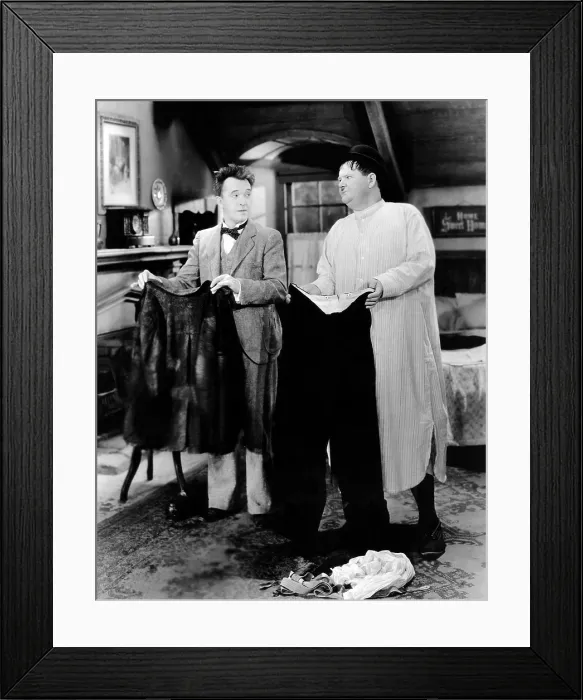Framed Print : BONNIE SCOTLAND, from left: Stan Laurel, Oliver Hardy, 1935