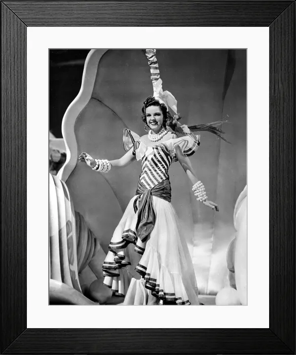 Framed Print : ZIEGFELD GIRL, Judy Garland, 1941 Framed Print : ZIEGFELD GIRL, Judy Garland, 1941