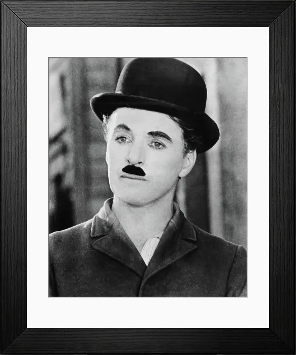 Framed Print : MODERN TIMES, Charlie Chaplin, 1936 Framed Print : MODERN TIMES, Charlie Chaplin, 1936