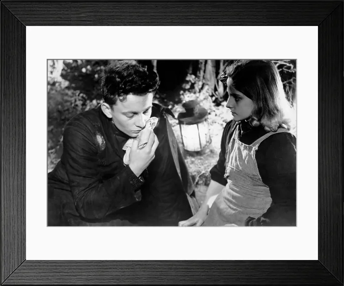 Framed Print : DIARY OF A COUNTRY PRIEST, (aka JOUNRAL D'UN CURE DE CAMPAGNE), Claude Laydu, Matine Lemaire, 1951