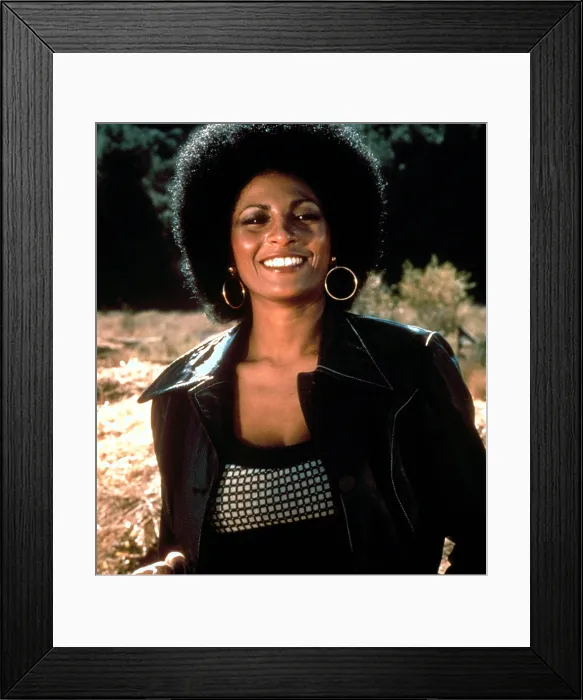 Framed Print : FOXY BROWN, Pam Grier, 1974