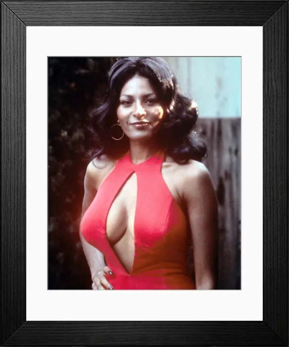 Framed Print : FOXY BROWN, Pam Grier, 1974