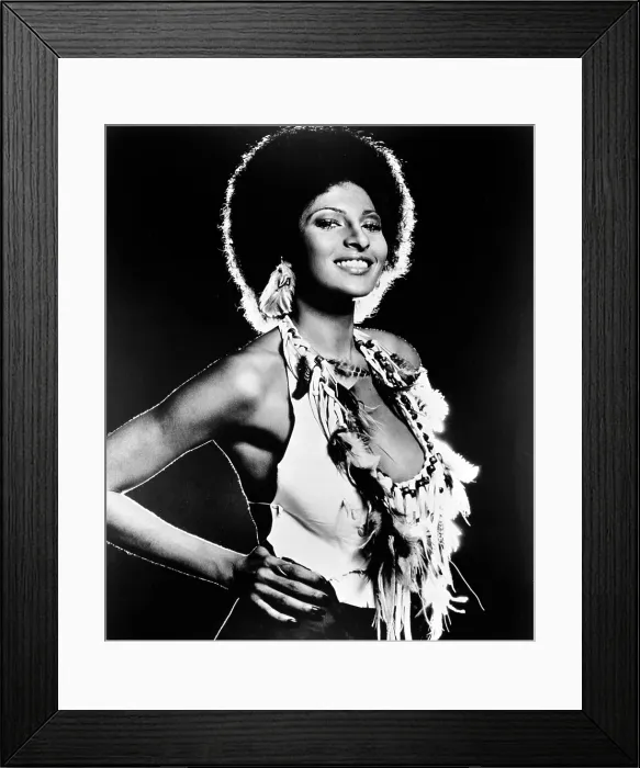 Framed Print : FOXY BROWN, Pam Grier, 1974