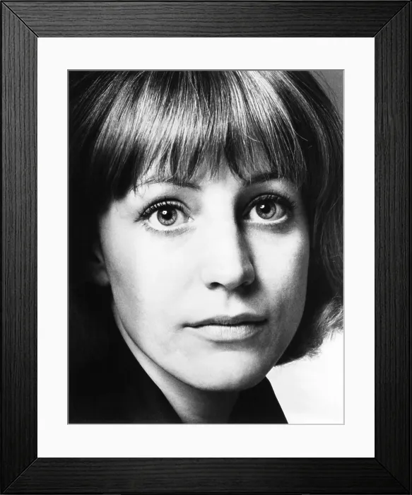 Framed Print : DIARY OF A MADHOUSEWIFE, Carrie Snodgress, 1970