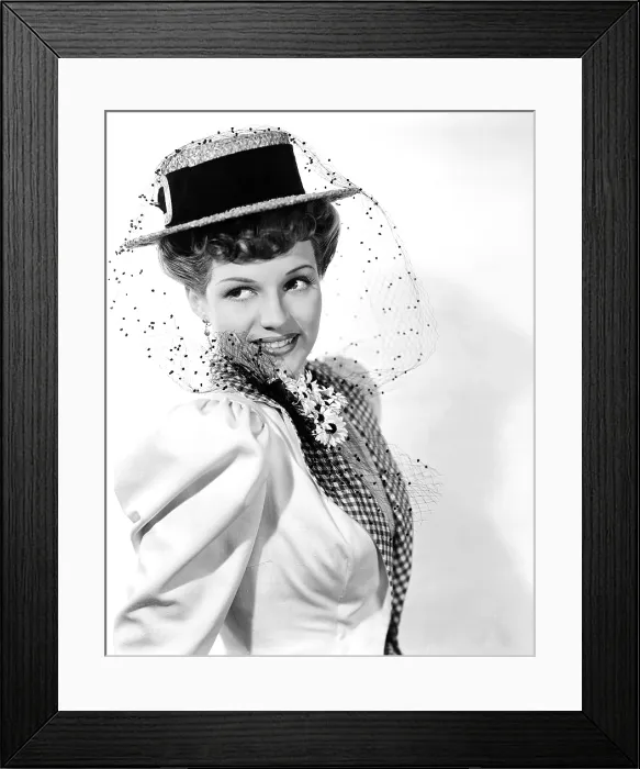 Framed Print : THE STRAWBERRY BLONDE, Rita Hayworth, 1941