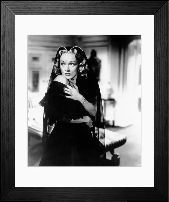 Framed Print : STAGE FRIGHT, Marlene Dietrich, 1950