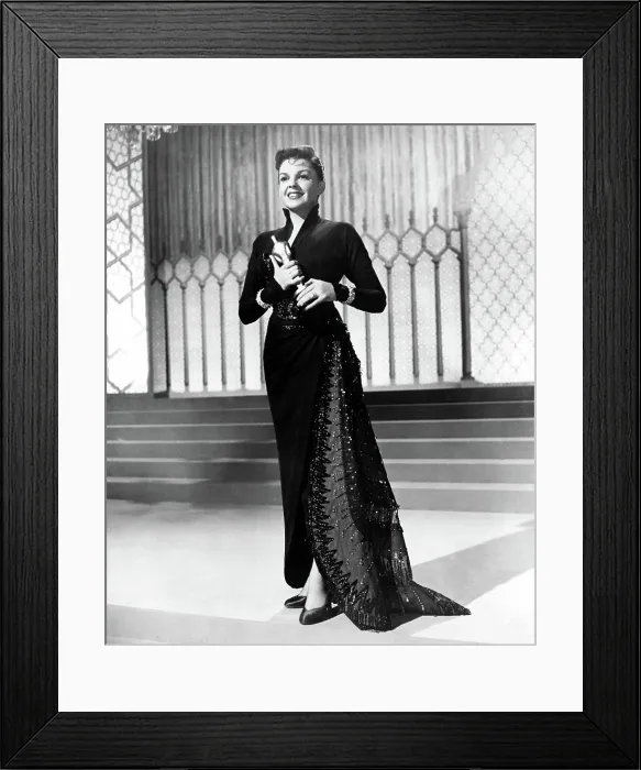 Framed Print : A STAR IS BORN, Judy Garland, 1954