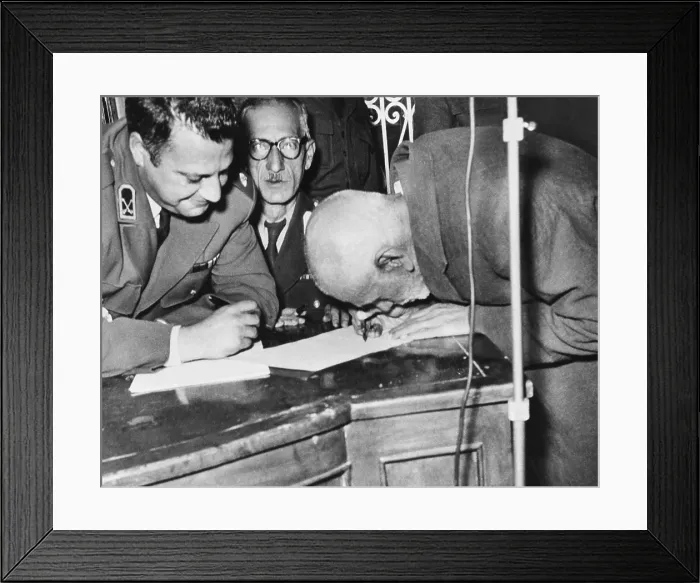 Framed Print : Ali Lotfi, was Minister of Justice, in ousted Iranian Premier Mohammed Mossadegh's cabinet. On Dec