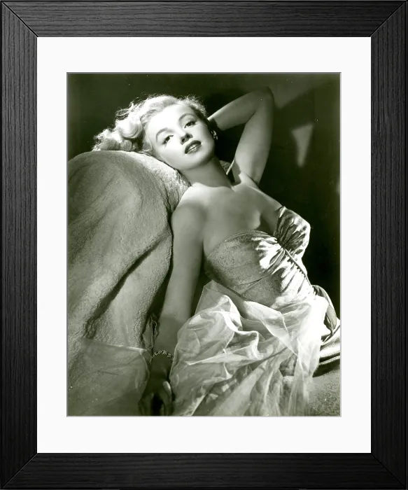 Framed Print : Marilyn Monroe, ca. 1950. - Photo: Courtesy Everett Collection