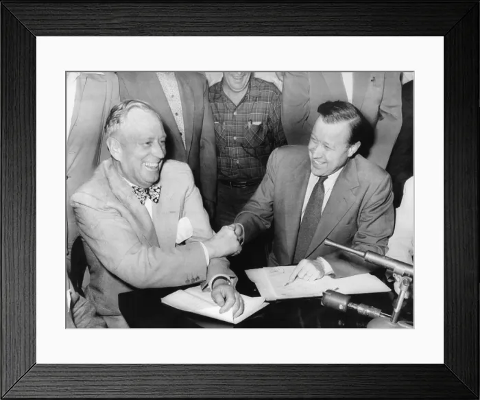 Framed Print : Harry W. Anderson (left), General Motors VP in charge of industrial relations and Walter Reuther. June 13, 1955 Framed Print : Harry W. Anderson (left), General Motors VP in charge of industrial relations and Walter Reuther. June 13, 1955