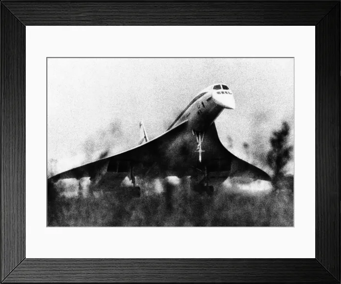 Framed Print : The French-built Concorde takes off on a trial flight at Toulouse, France. Dec. 6, 1975. (CSU_ALPHA_1056) CSU Archives / Everett Collection Framed Print : The French-built Concorde takes off on a trial flight at Toulouse, France. Dec. 6, 1975. (CSU_ALPHA_1056) CSU Archives / Everett Collection
