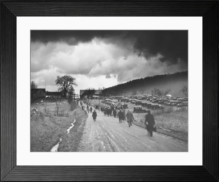 Framed Print : Former President Calvin Coolidge laid to rest in Plymouth, Vermont. Jan. 7, 1933