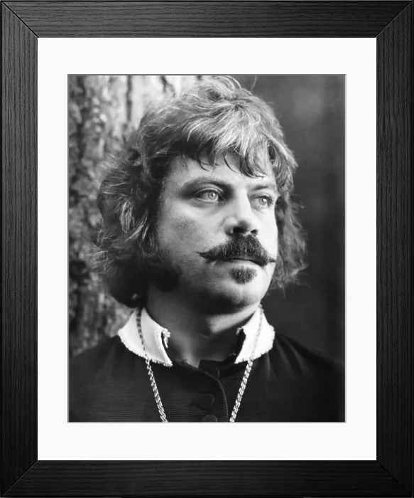 Framed Print : THE DEVILS, Oliver Reed, 1971
