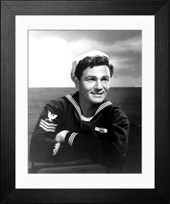 Framed Print : DESTINATION TOKYO, John Garfield, 1943