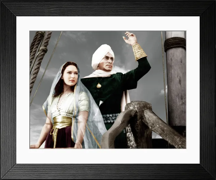 Framed Print : THE THIEF OF BAGDAD, from left: June Duprez, Conrad Veidt, 1940 Framed Print : THE THIEF OF BAGDAD, from left: June Duprez, Conrad Veidt, 1940