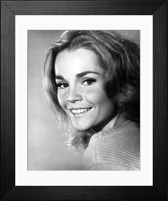 Framed Print : I WALK THE LINE, Tuesday Weld, 1970 Framed Print : I WALK THE LINE, Tuesday Weld, 1970