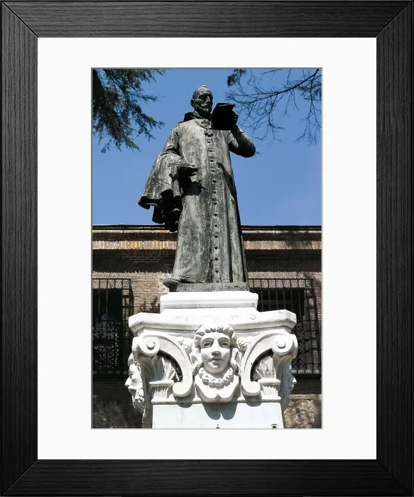 Framed Print : INURRIA LAINOSA, Mateo (1867-1924). Monument of Lope de Vega. 1910s. SPAIN. Madrid. Convent of La Encarnacin. Sculpture on bronze. AISA / Everett Collection**US SALES ONLY** Framed Print : INURRIA LAINOSA, Mateo (1867-1924). Monument of Lope de Vega. 1910s. SPAIN. Madrid. Convent of La Encarnacin. Sculpture on bronze. AISA / Everett Collection**US SALES ONLY**