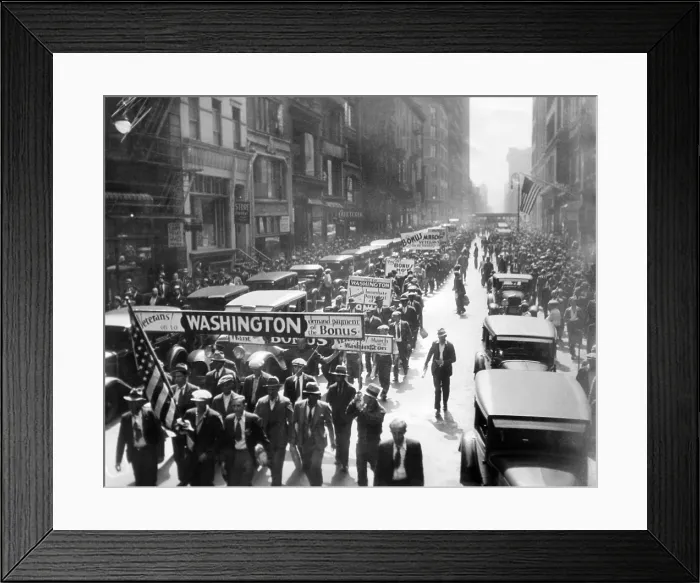 Framed Print : New York Bonus Marchers leave for to Washington. June 4, 1932. (CSU_ALPHA_1761) CSU Archives / Everett Collection