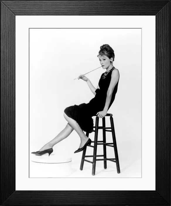 Framed Print : BREAKFAST AT TIFFANY'S, Audrey Hepburn, in dress by Givenchy, 1961