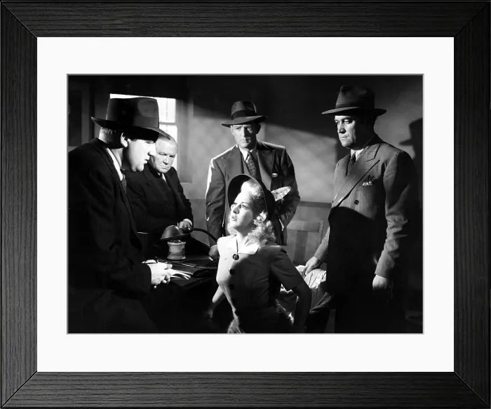 Framed Print : I WAKE UP SCREAMING, Laird Cregar, William Gargan, Betty Grable, 1941, TM & Copyright (c) 20th Century Fox Film Corp. All rights reserved Framed Print : I WAKE UP SCREAMING, Laird Cregar, William Gargan, Betty Grable, 1941, TM & Copyright (c) 20th Century Fox Film Corp. All rights reserved