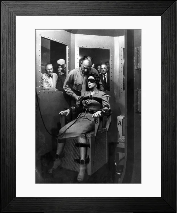 Framed Print : I WANT TO LIVE, Susan Hayward, 1958 Framed Print : I WANT TO LIVE, Susan Hayward, 1958
