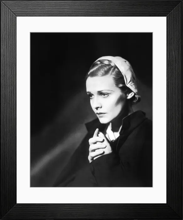 Framed Print : I WAS A SPY, Madeleine Carroll, 1933