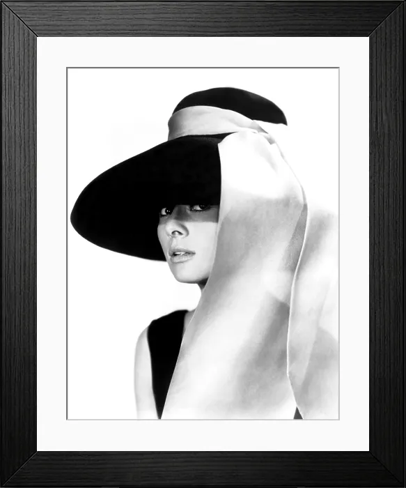 Framed Print : BREAKFAST AT TIFFANY'S, Audrey Hepburn, 1961