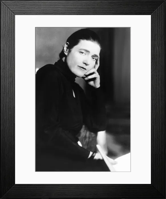 Framed Print : Novelist Fannie Hurst in the 1930s. She published works from 1911 until 1964. In 1925, Hurst and Booth Tarkington were the highest paid writers in the United States Framed Print : Novelist Fannie Hurst in the 1930s. She published works from 1911 until 1964. In 1925, Hurst and Booth Tarkington were the highest paid writers in the United States