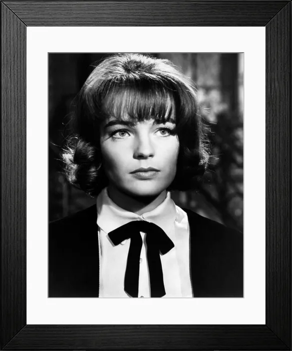 Framed Print : THE VICTORS, Romy Schneider, 1963