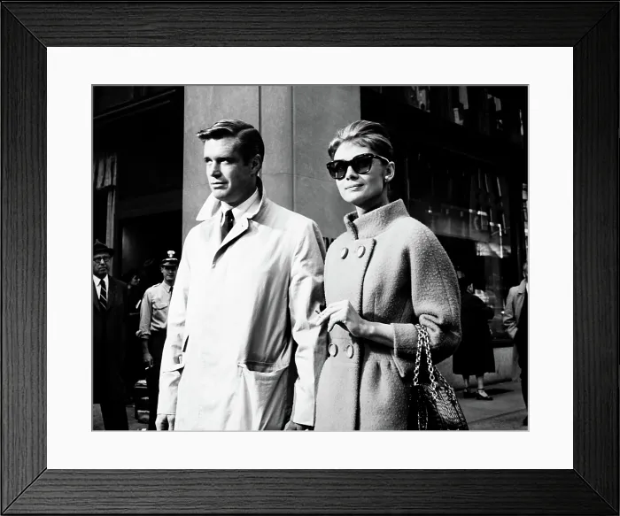 Framed Print : BREAKFAST AT TIFFANY'S, from left, George Peppard, Audrey Hepburn, 1961 Framed Print : BREAKFAST AT TIFFANY'S, from left, George Peppard, Audrey Hepburn, 1961