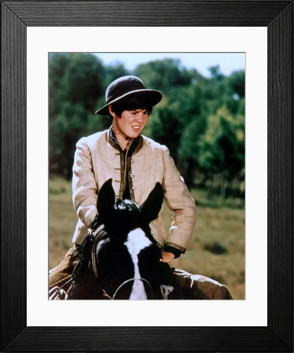 Framed Print : TRUE GRIT, Kim Darby, 1969