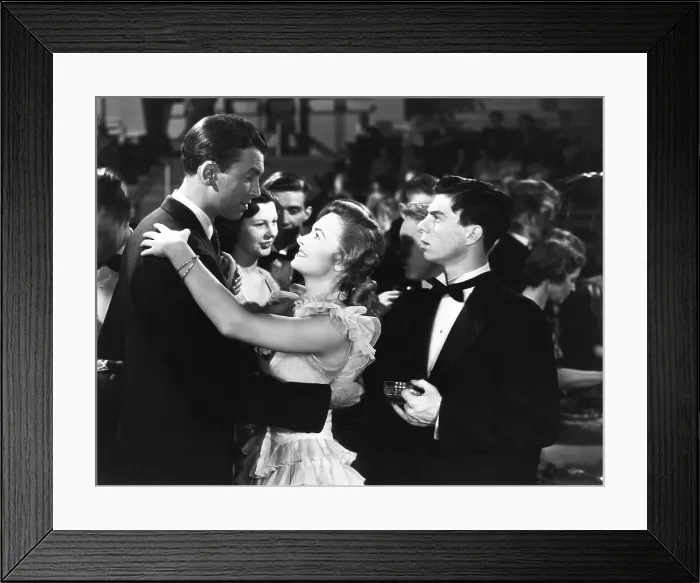 Framed Print : IT'S A WONDERFUL LIFE, from left: James Stewart, Donna Reed, Carl Switzer, 1946 Framed Print : IT'S A WONDERFUL LIFE, from left: James Stewart, Donna Reed, Carl Switzer, 1946