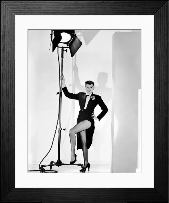 Framed Print : A STAR IS BORN, Judy Garland, 1954