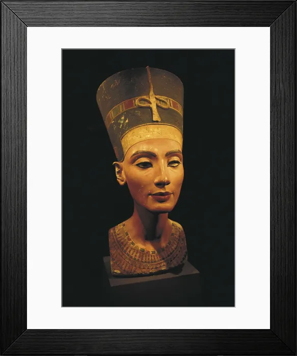 Framed Print : Bust of Nefertiti. s.XIV BC. 19th Dynasty. Polychromatic head. Egyptian art. New Kingdom. Sculpture on rock. GERMANY. Berlin. Altes Museum. Proc: EGYPT. Amarna