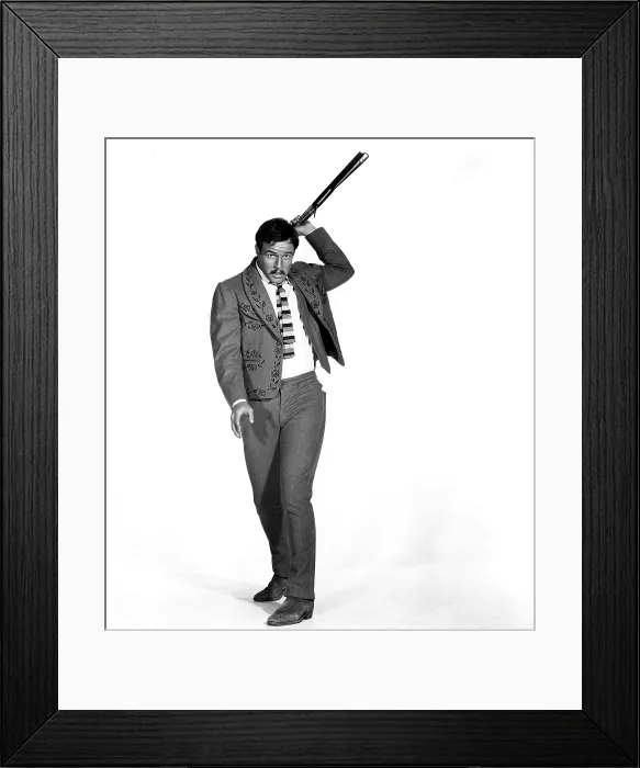 Framed Print : VIVA ZAPATA!, Marlon Brando, 1952. TM & Copyright (c) 20th Century Fox Film Corp. All rights reserved Framed Print : VIVA ZAPATA!, Marlon Brando, 1952. TM & Copyright (c) 20th Century Fox Film Corp. All rights reserved