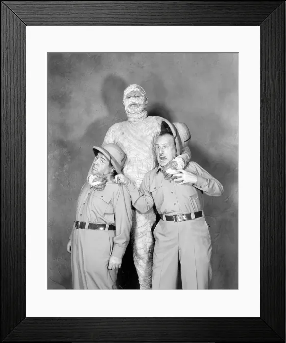 Framed Print : ABBOTT AND COSTELLO MEET THE MUMMY, Lou Costello, Eddie Parker, Bud Abbott [Abbott and Costello], 1955