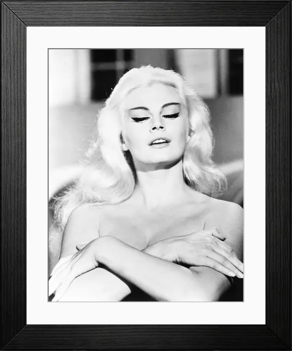 Framed Print : BOCCACCIO 70, Anita Ekberg, 1962