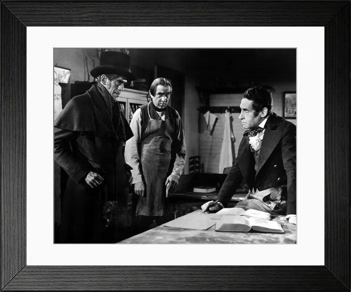 Framed Print : THE BODY SNATCHER, Boris Karloff, Bela Lugosi, Henry Daniell, 1945
