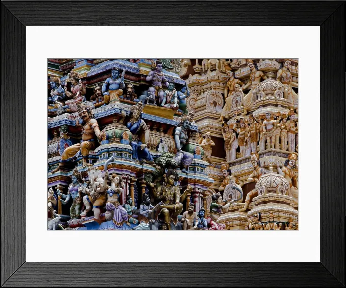 Framed Print : SRI LANKA. Matale. Hindu Temple of Sri Muthumariamman. AISA / Everett Collection**US SALES ONLY**