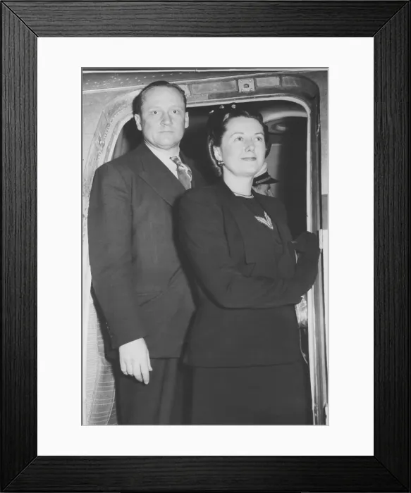 Framed Print : Senator and Mrs. William Knowland leaving for a Far East tour on Nov. 13, 1950. Knowland planned to visit Korea, meet with Gen